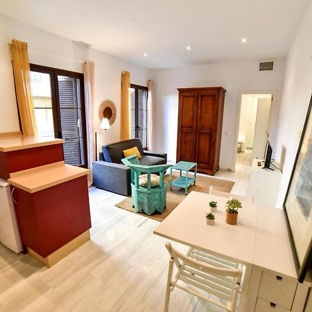 New! City Centre Apartment Seville Exterior photo