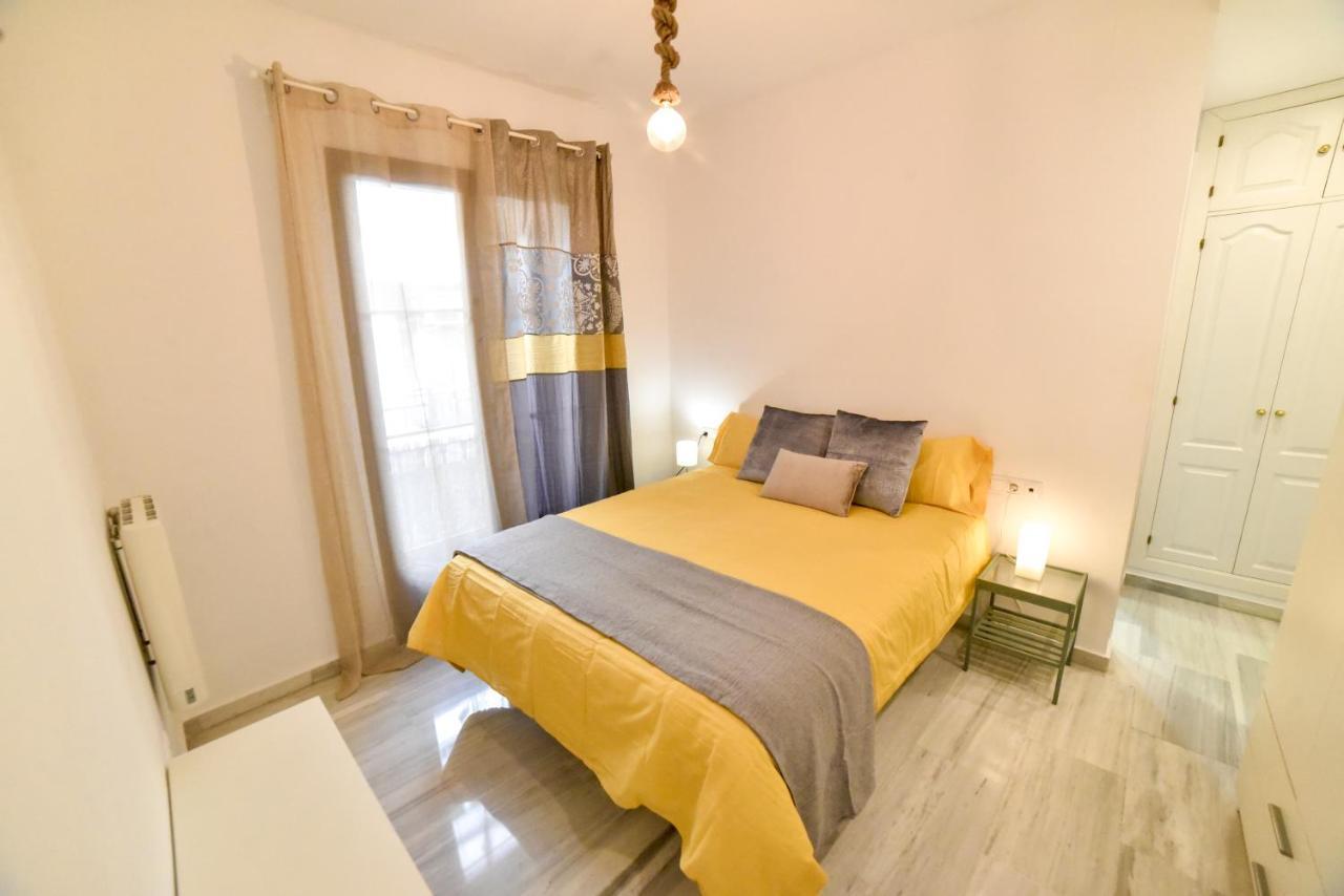 New! City Centre Apartment Seville Exterior photo